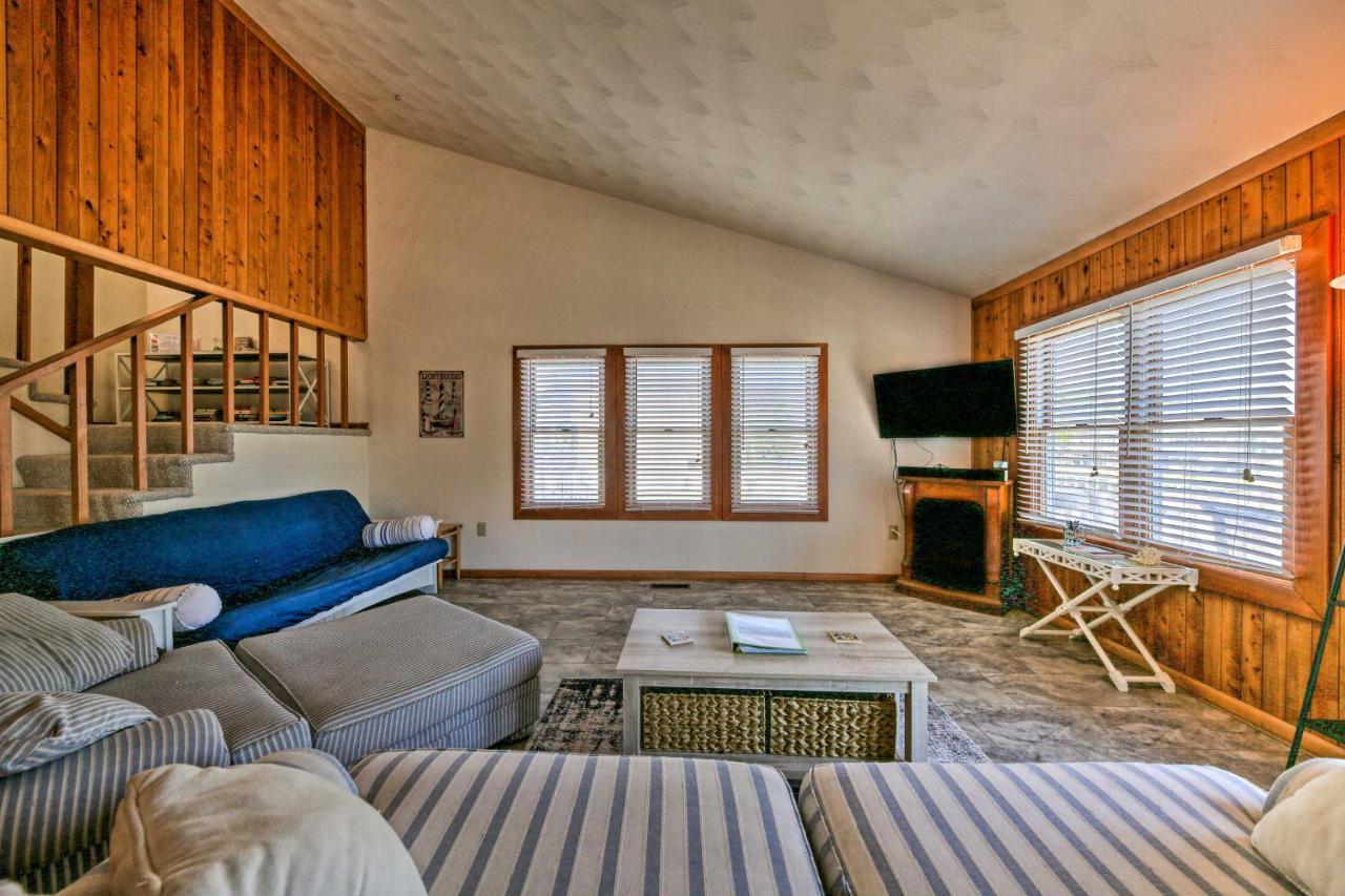 Obx Getaway With Boat Dock On Colington Harbour Villa Кил Девил Хилс Екстериор снимка