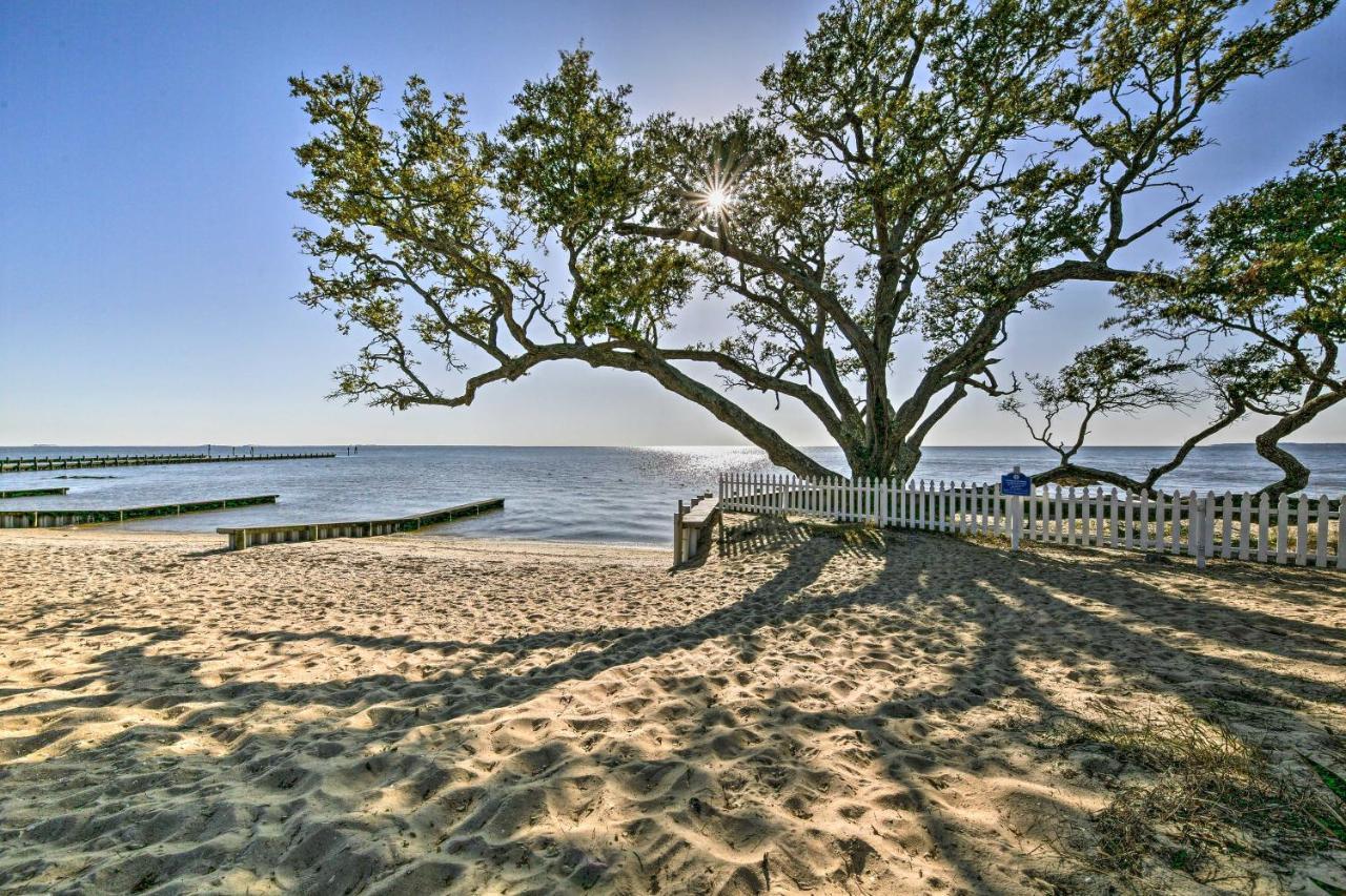 Obx Getaway With Boat Dock On Colington Harbour Villa Кил Девил Хилс Екстериор снимка