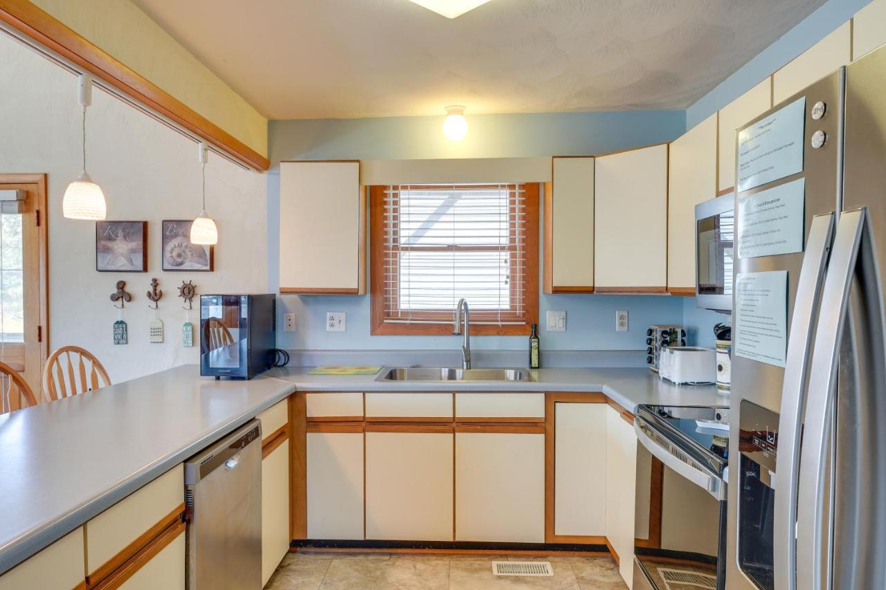 Obx Getaway With Boat Dock On Colington Harbour Villa Кил Девил Хилс Екстериор снимка